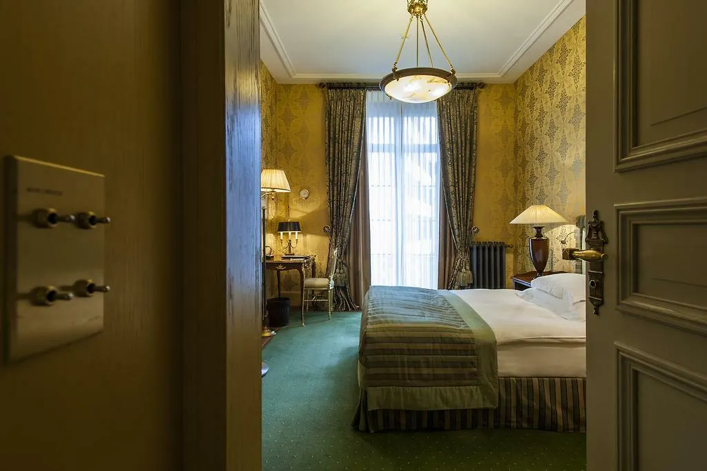 Grand Hotel Les Trois Rois Basilea