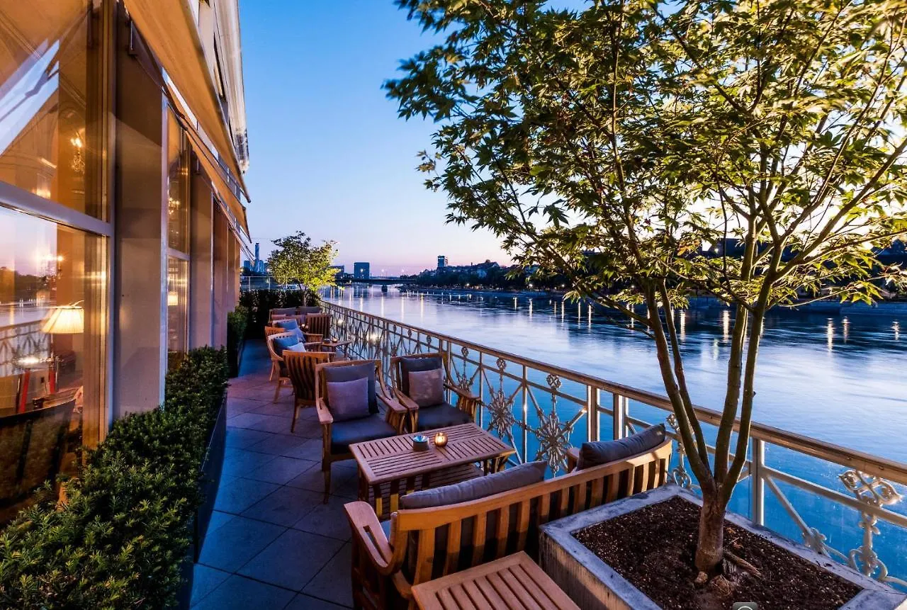 Grand Hotel Les Trois Rois Basilea 5*,  Svizzera