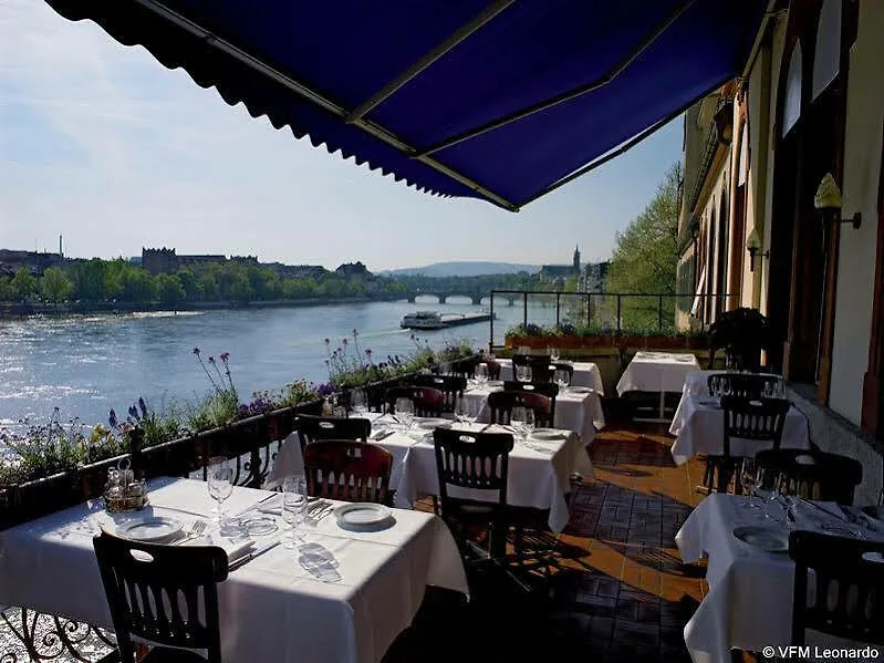 *****  Grand Hotel Les Trois Rois Basilej Švýcarsko