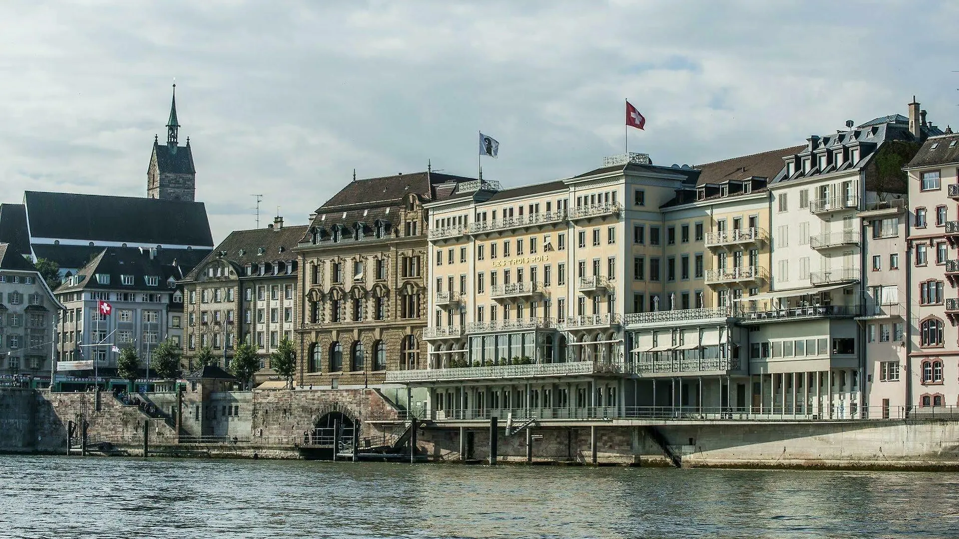 Grand Hotel Les Trois Rois Basel