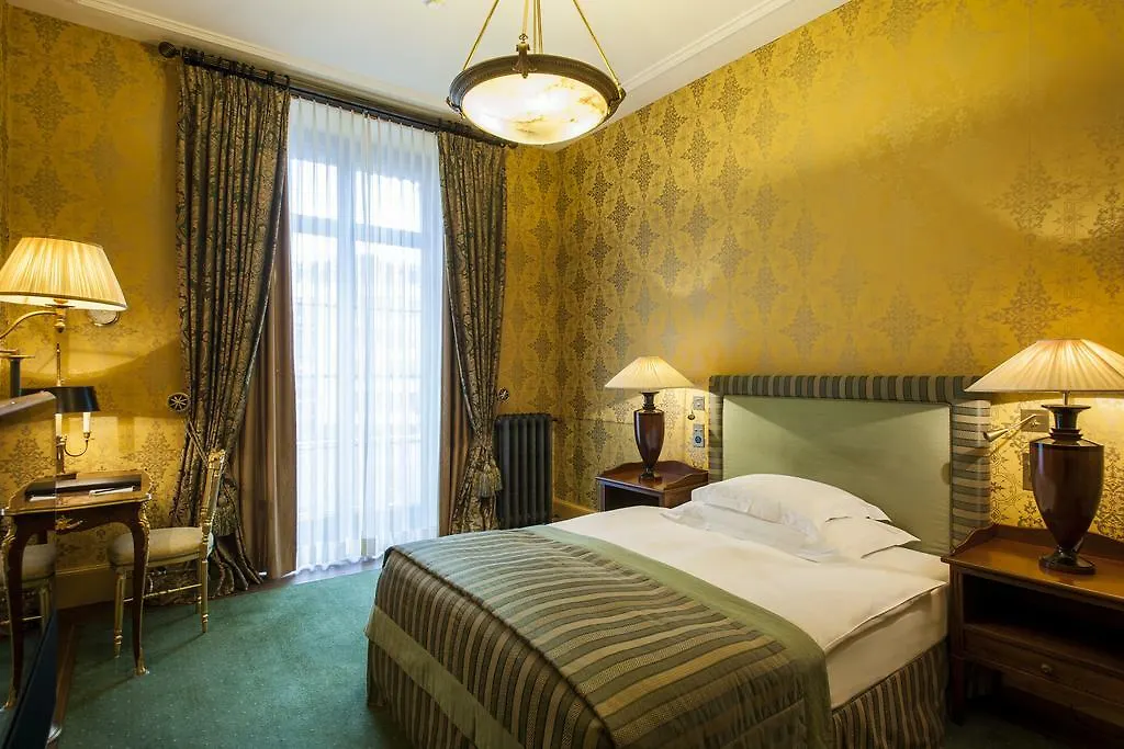 Grand Hotel Les Trois Rois Basileia